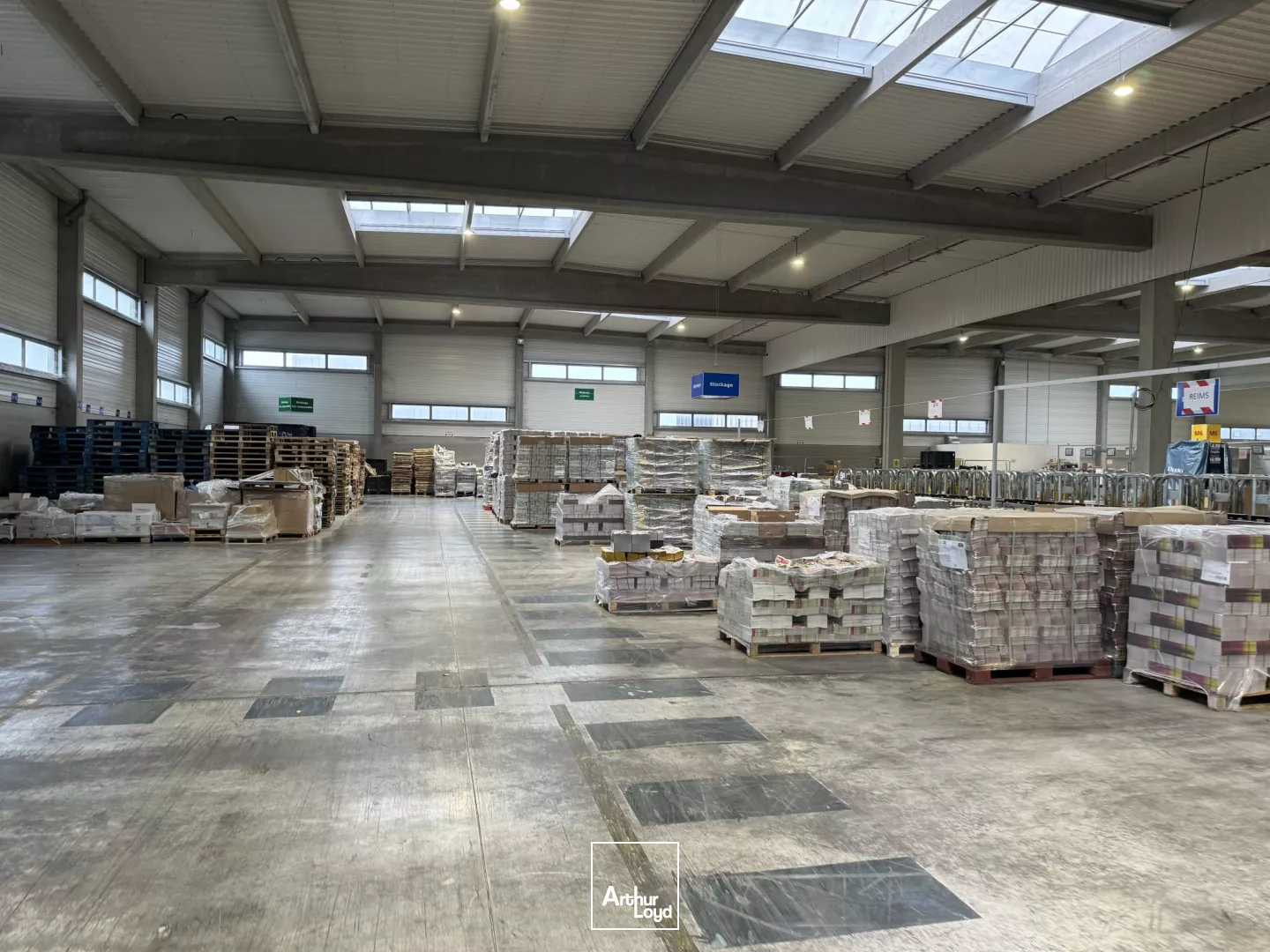 Entrepôts à louer à LESQUIN 59810