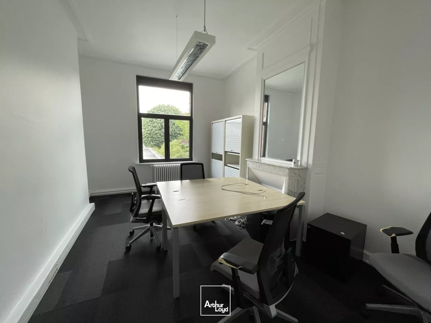 Bureaux d'une belle superficie de 2 050 m2 à louer à La Madeleine, secteur Grands Boulevards