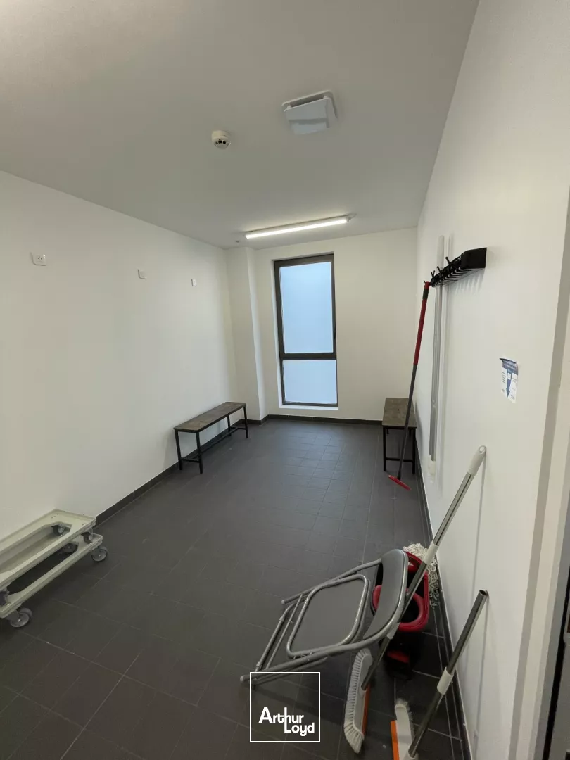 Entrepôts à vendre à LILLE 59000