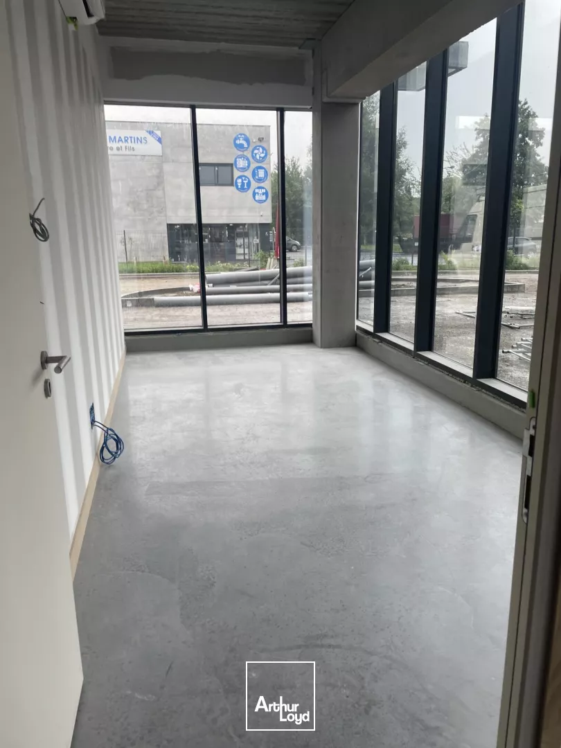 Entrepôts disponible sur la zone du Beck