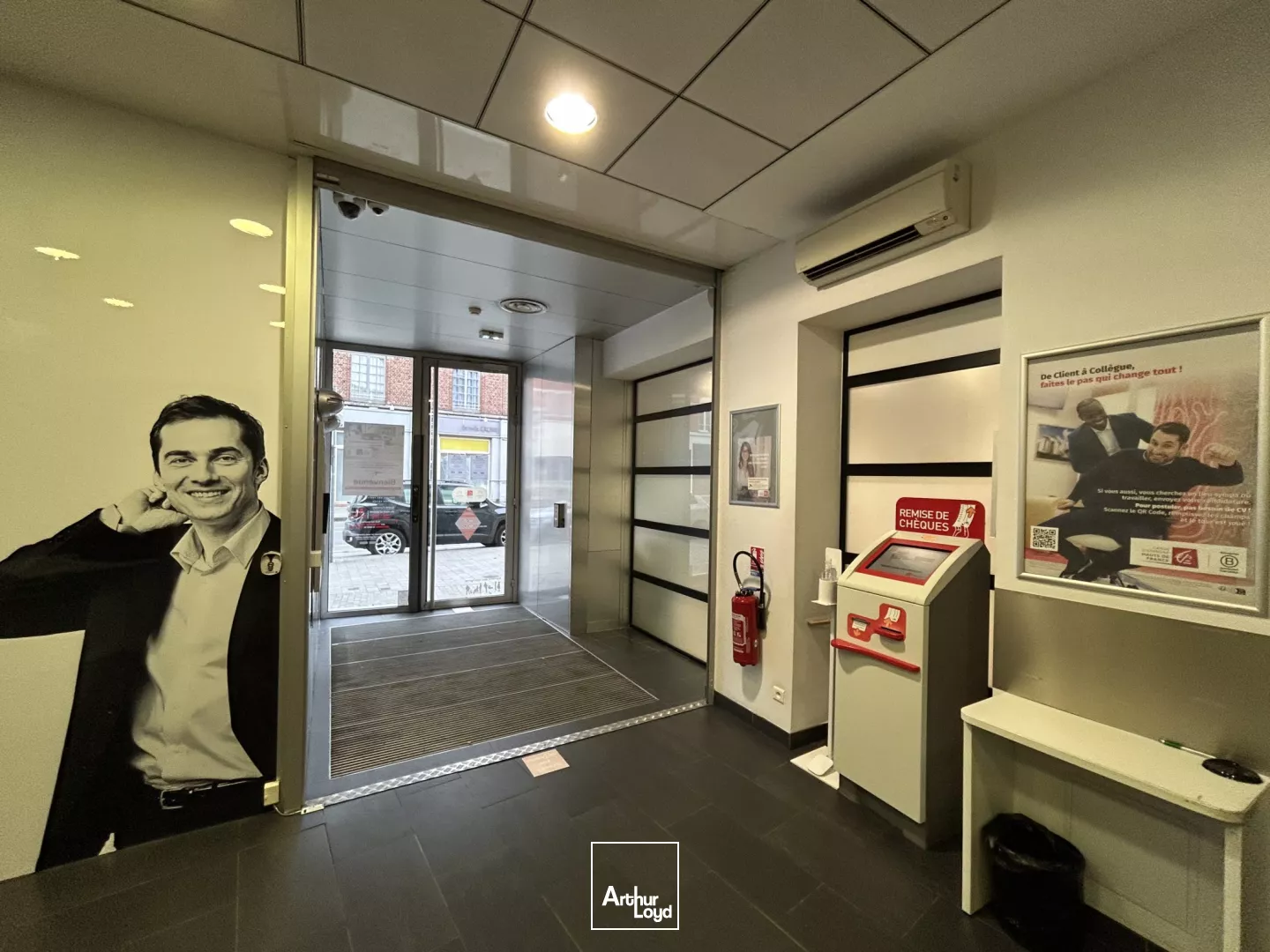 À louer : Local commercial 280 m² - Hyper centre Armentières - Idéal activités tertiaires ou professions libérales