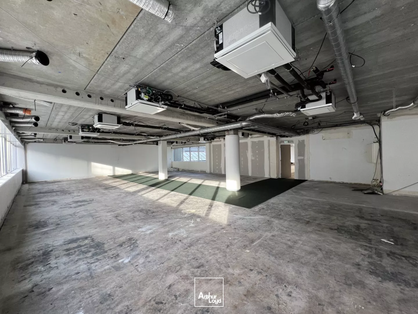 Bureaux à louer à ISSY LES MOULINEAUX 92130