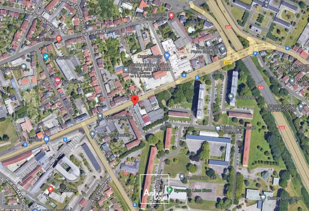 Axe passant Proche Commerces l idéal toutes activités local commercial 350 m²