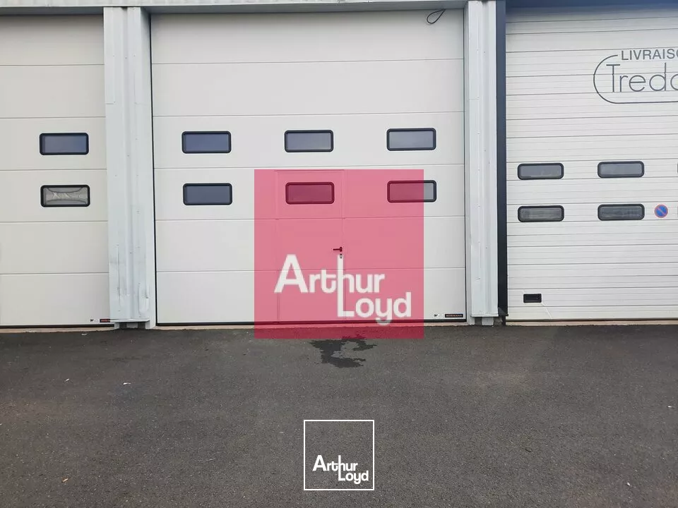 CLERMONT-FERRAND ZI BREZET A LOUER DEPOT 87 M² + PARKING 400M²