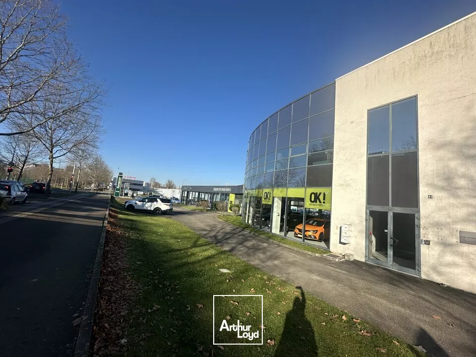 BUREAUX à LOUER de 444 m²