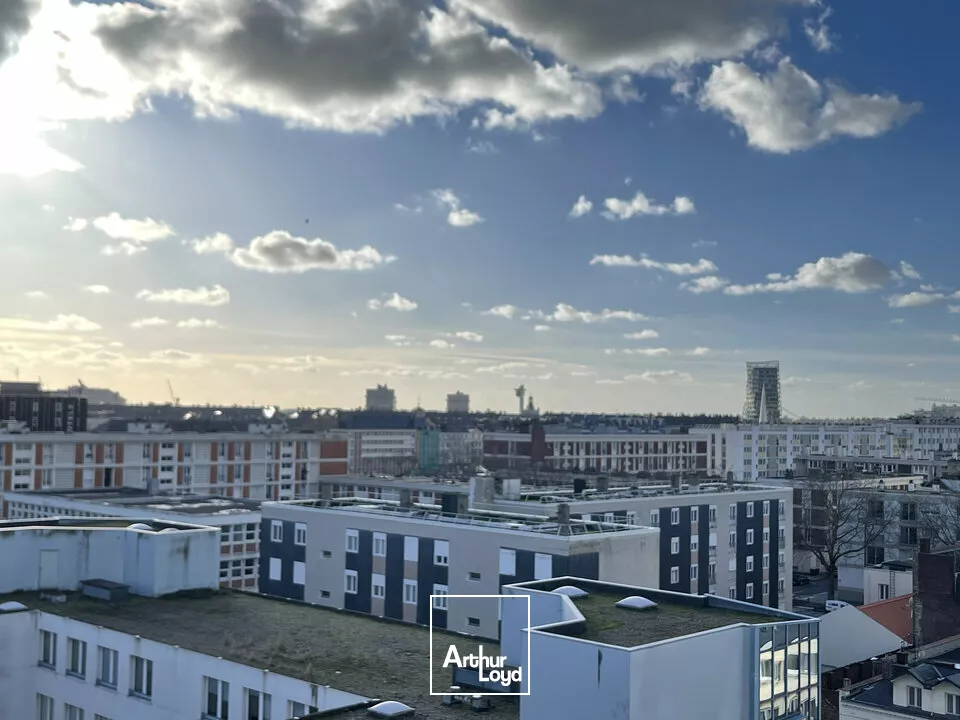 À VENDRE - LE HAVRE - PALAIS DE JUSTICE - BUREAUX - 110 m² 