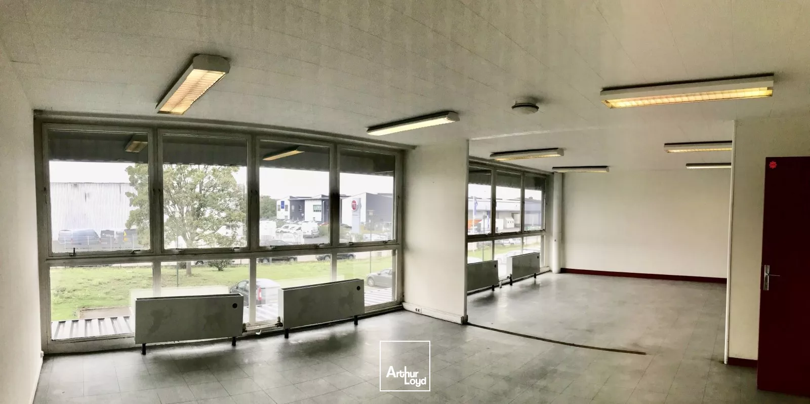 Entrepôts à louer à SAINT ETIENNE DU ROUVRAY 76800