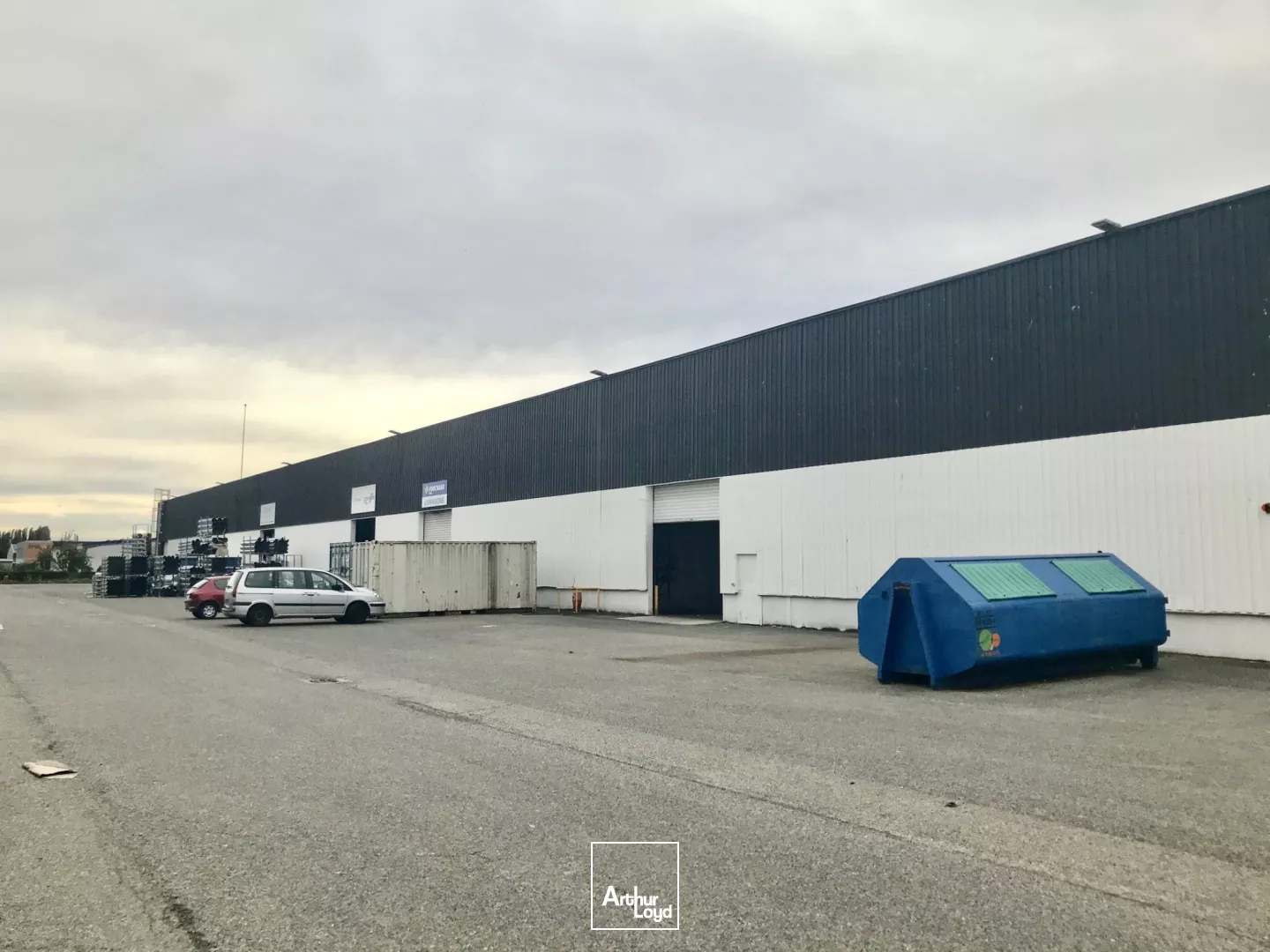 Entrepôts à louer à SAINT ETIENNE DU ROUVRAY 76800