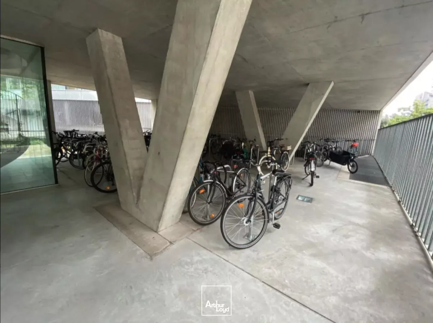 A LOUER - BUREAUX - EURONANTES - PROCHE GARE