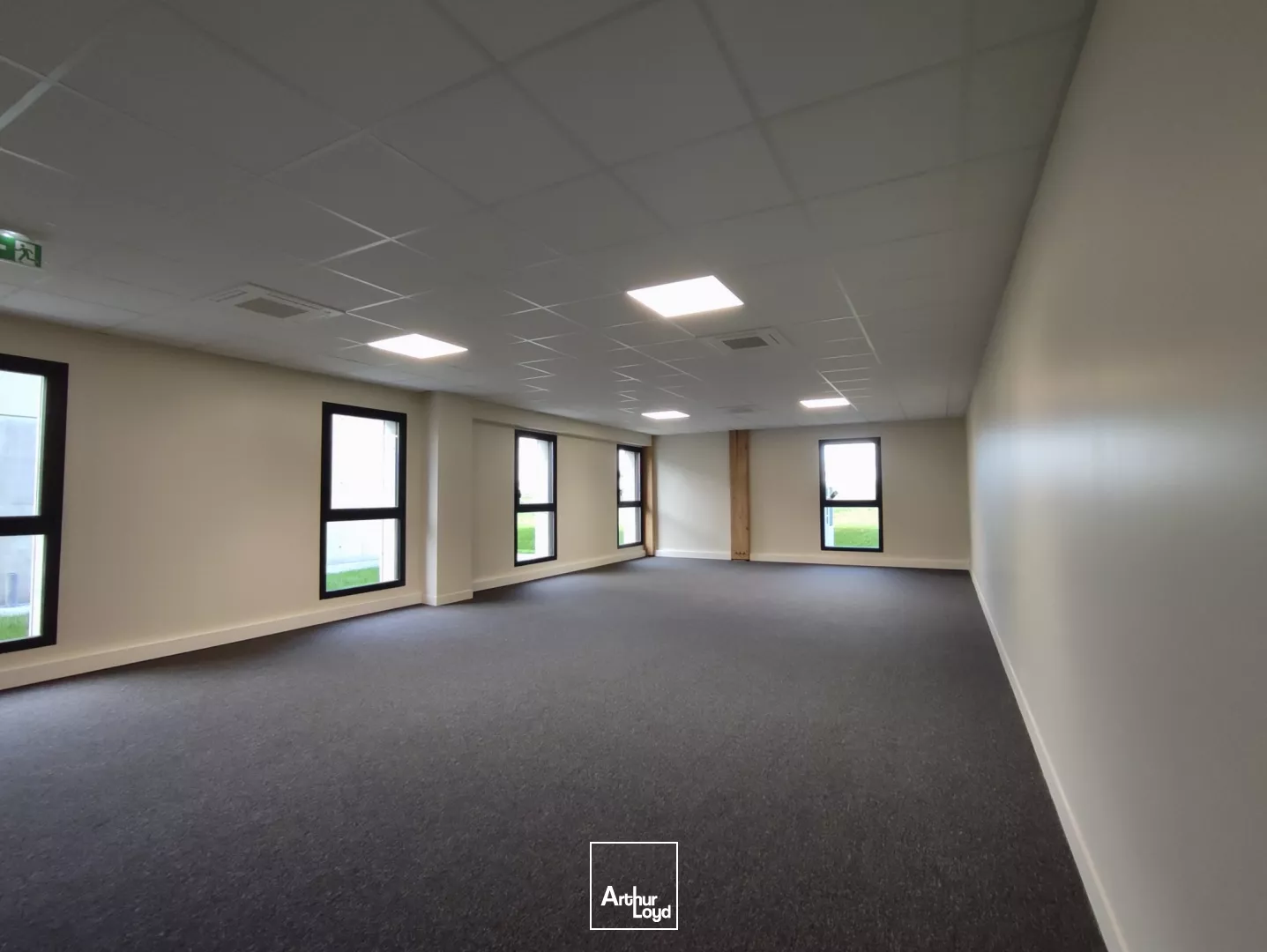 Bureaux à louer à HONGUEMARE GUENOUVILLE 27310