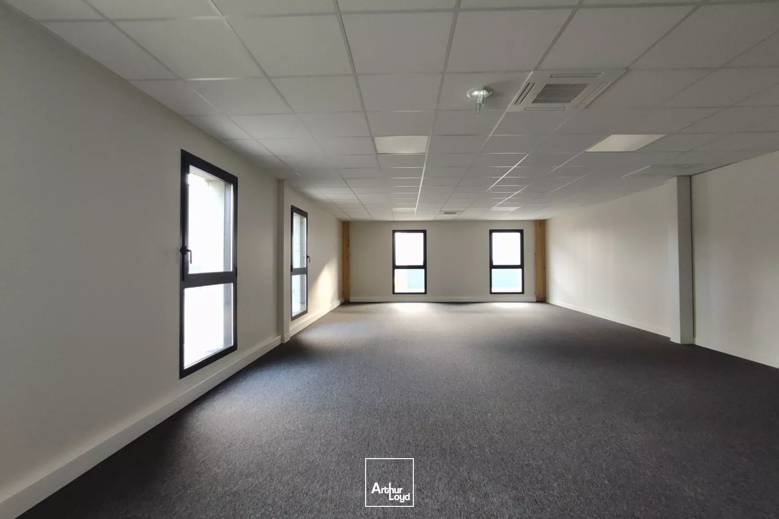 Bureaux à louer à HONGUEMARE GUENOUVILLE 27310