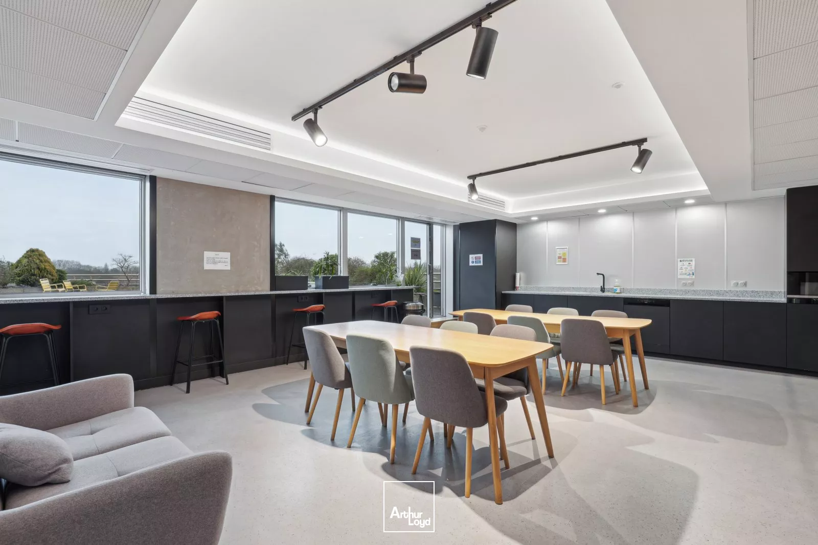 22 QG, Immeuble labellisé avec vue sur la Seine - Nombreuses prestations