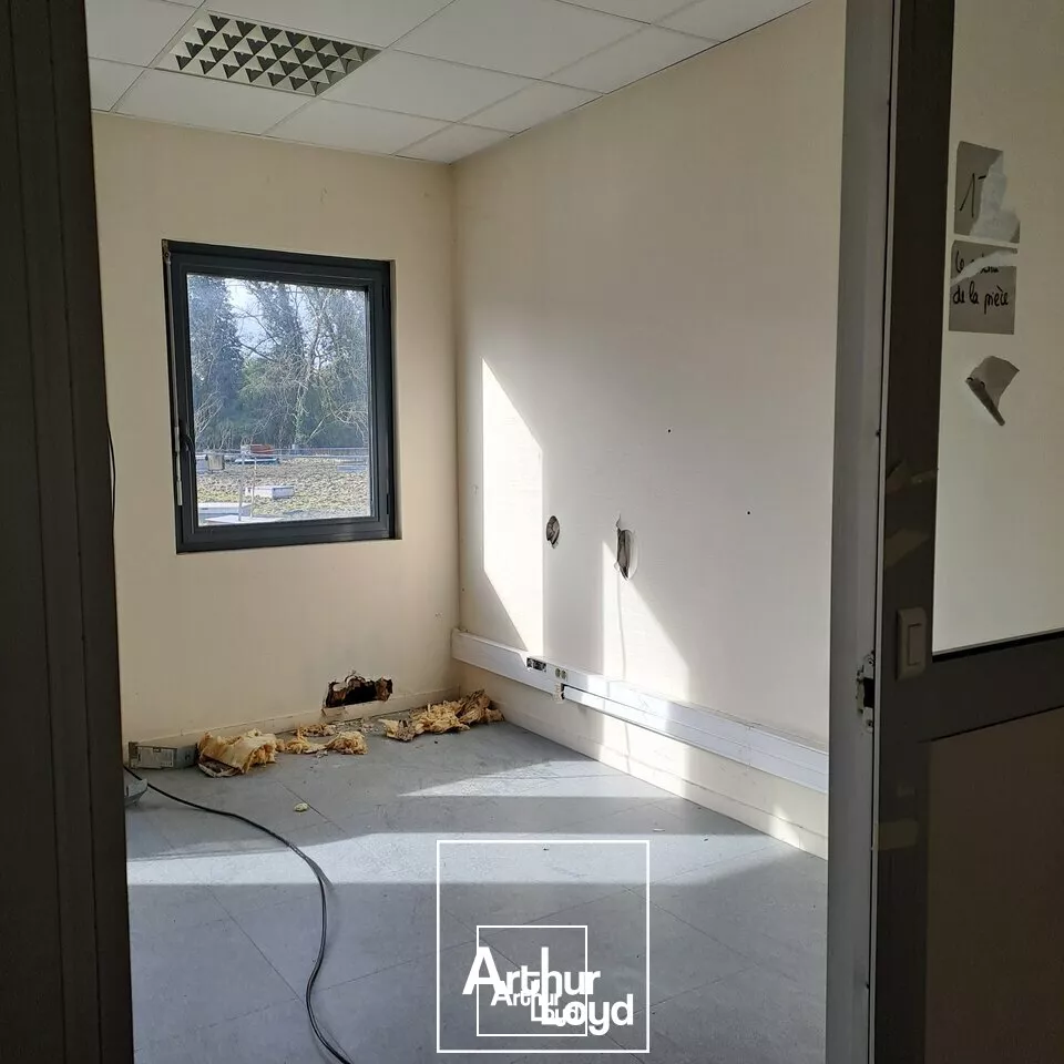 BUREAUX location à SOUILLAC 46200