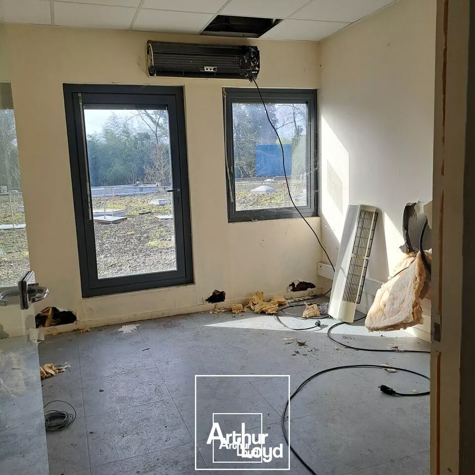 BUREAUX location à SOUILLAC 46200