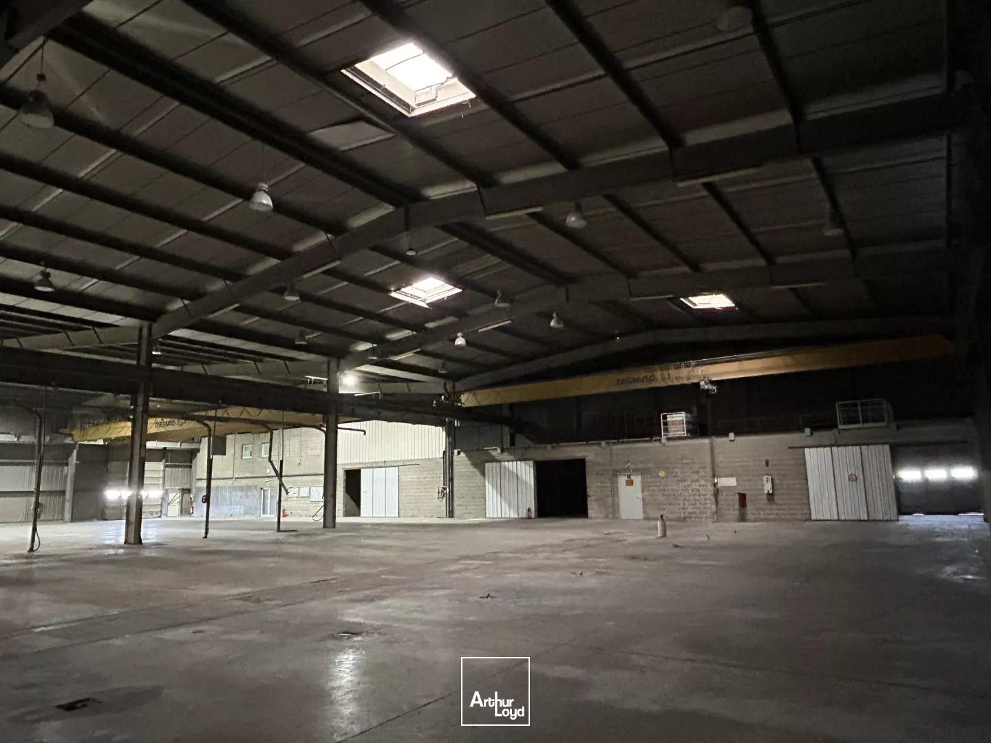 Ensemble immobilier à vendre ou à louer à Saint Martial d'Artenset, à 70 km de Bordeaux