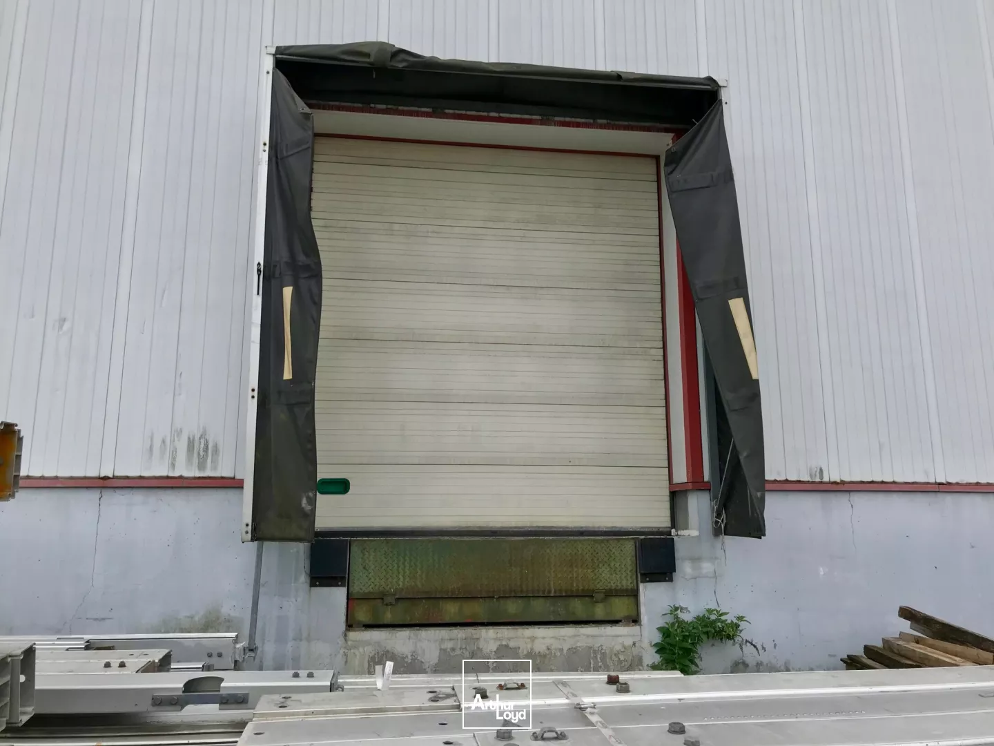 CELLULE D'ACTIVITÉ - A LOUER - BEAUVAIS