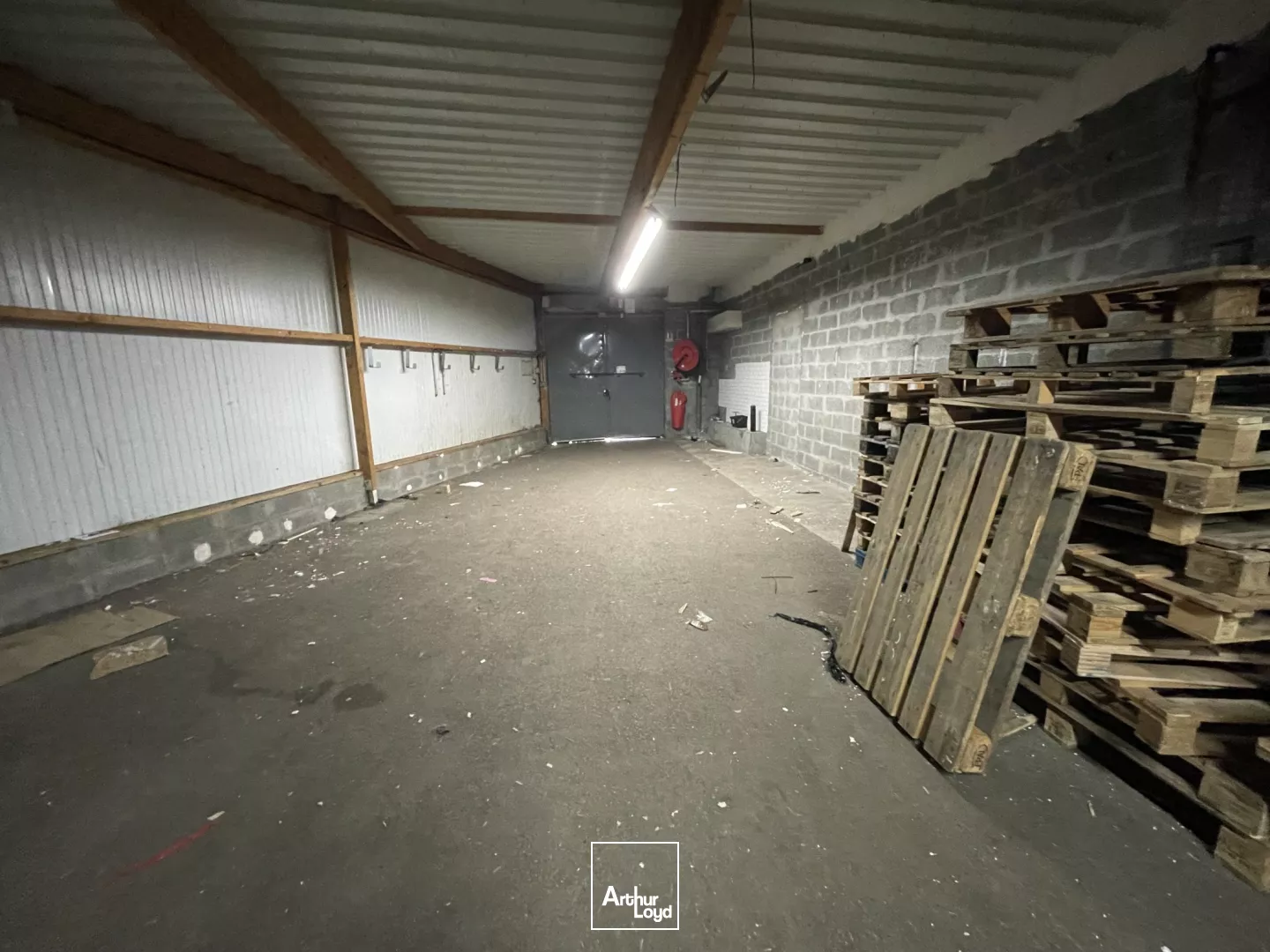 Locaux commerciaux à louer à BOIS ARNAULT 27250