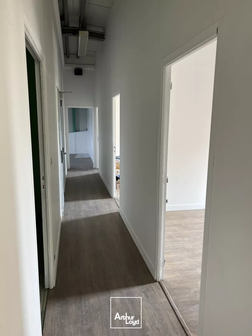 Locaux commerciaux à louer à BOIS ARNAULT 27250