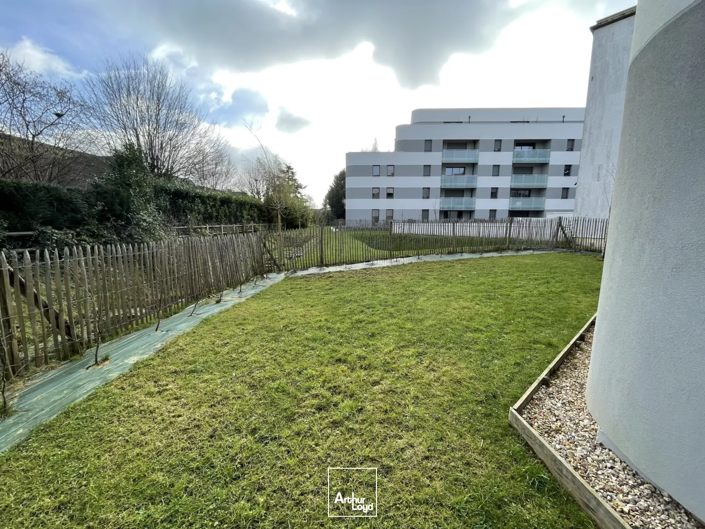 Bureaux à louer à BIHOREL 76420