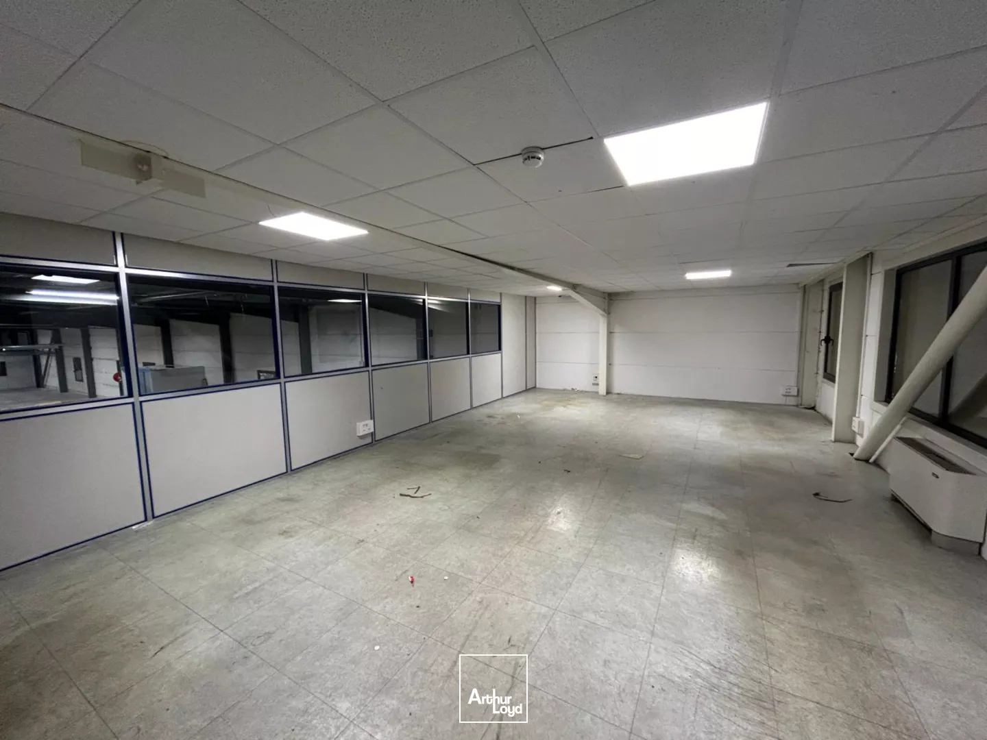 Entrepôt à louer - Technopole Château Gombert - 13013 Marseille