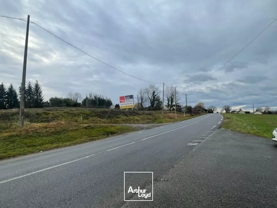 TERRAIN CONSTRUCTIBLE 