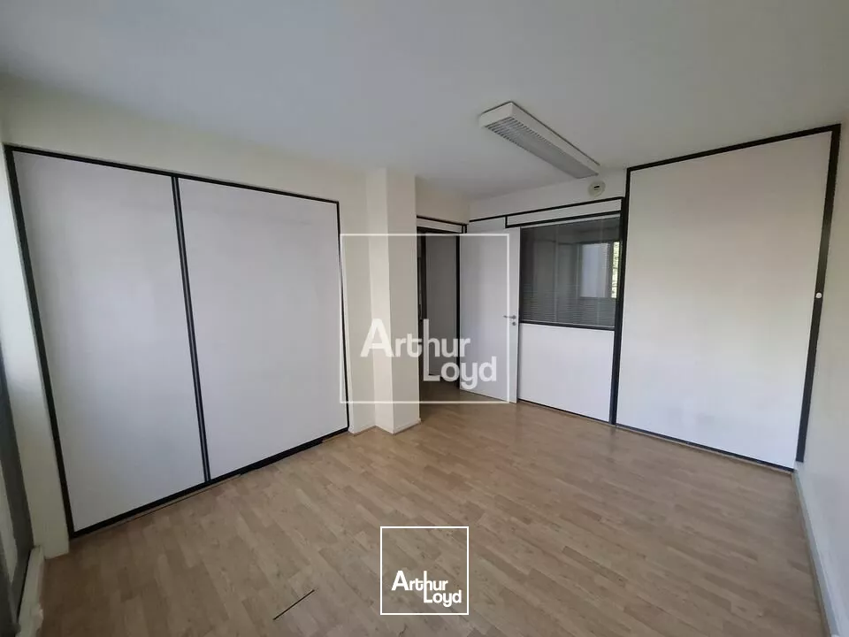 Bureaux proche gare de MELUN à louer