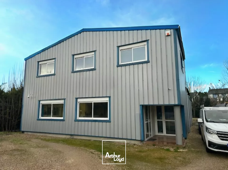 A LOUER - BUREAUX - BOURGES