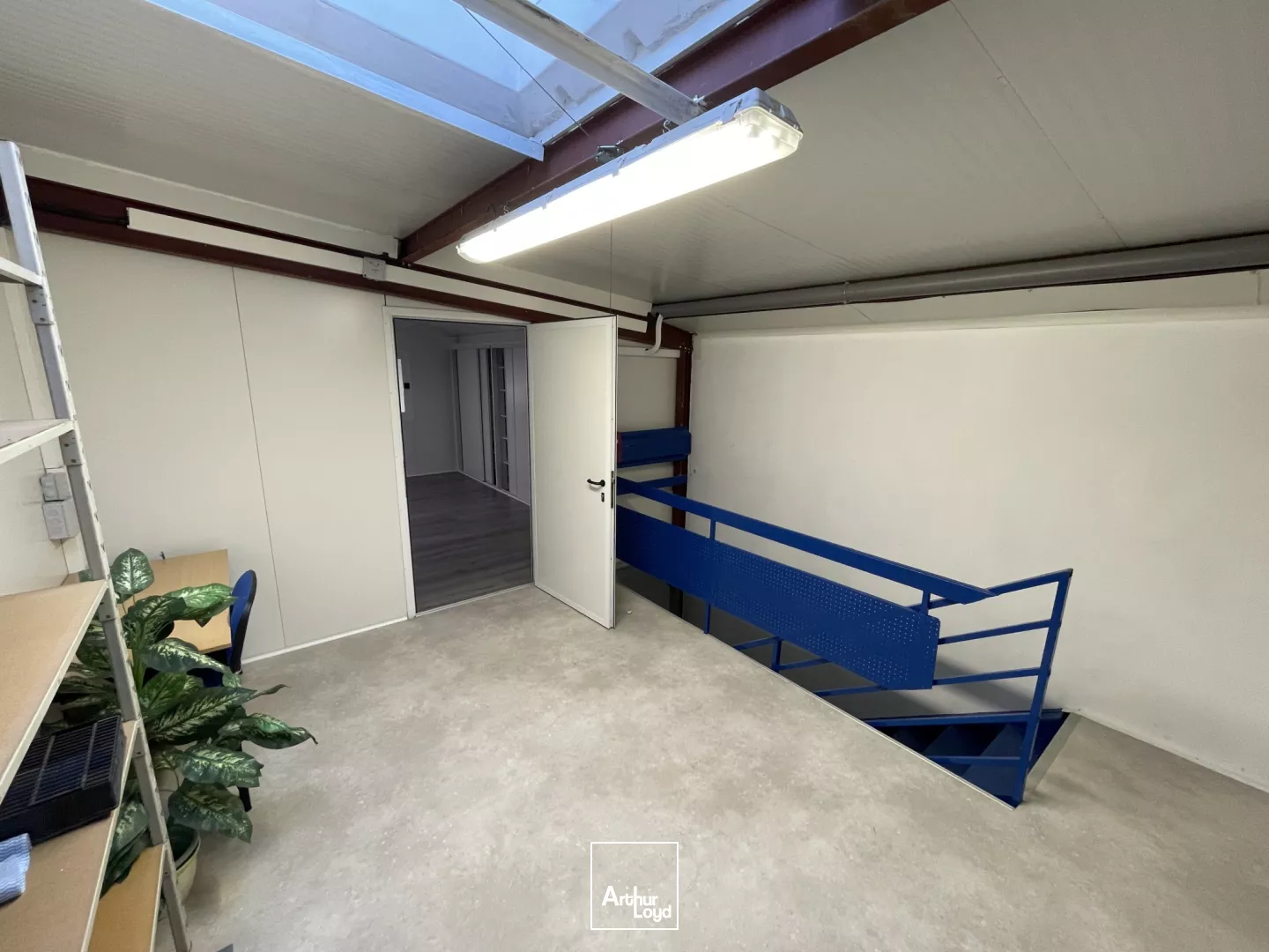 RARE, Local d'activité à louer à Boujan-sur-Libron