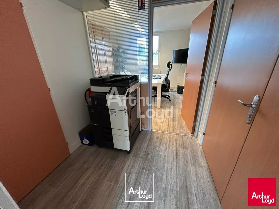 BLOIS - LOCATION BUREAUX DE 91,40 M² - QUARTIER ADMINISTRATIF