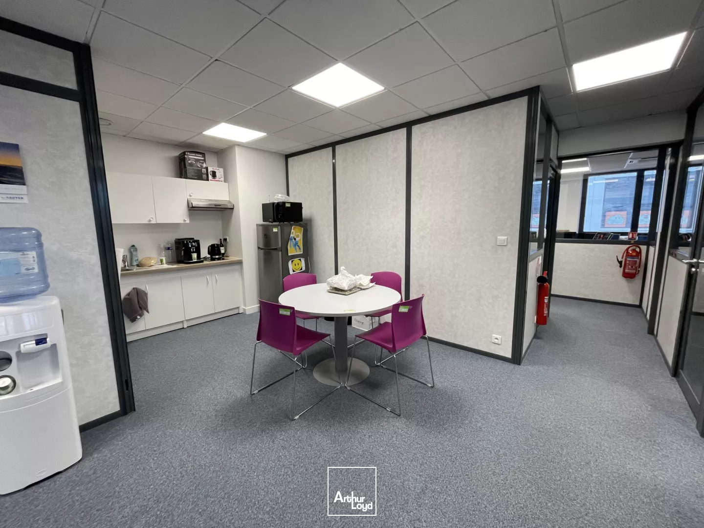 BUREAUX RÉNOVÉS À LOUER-245 M²-TECHNOPARC DE L'AUBINIÈRE
