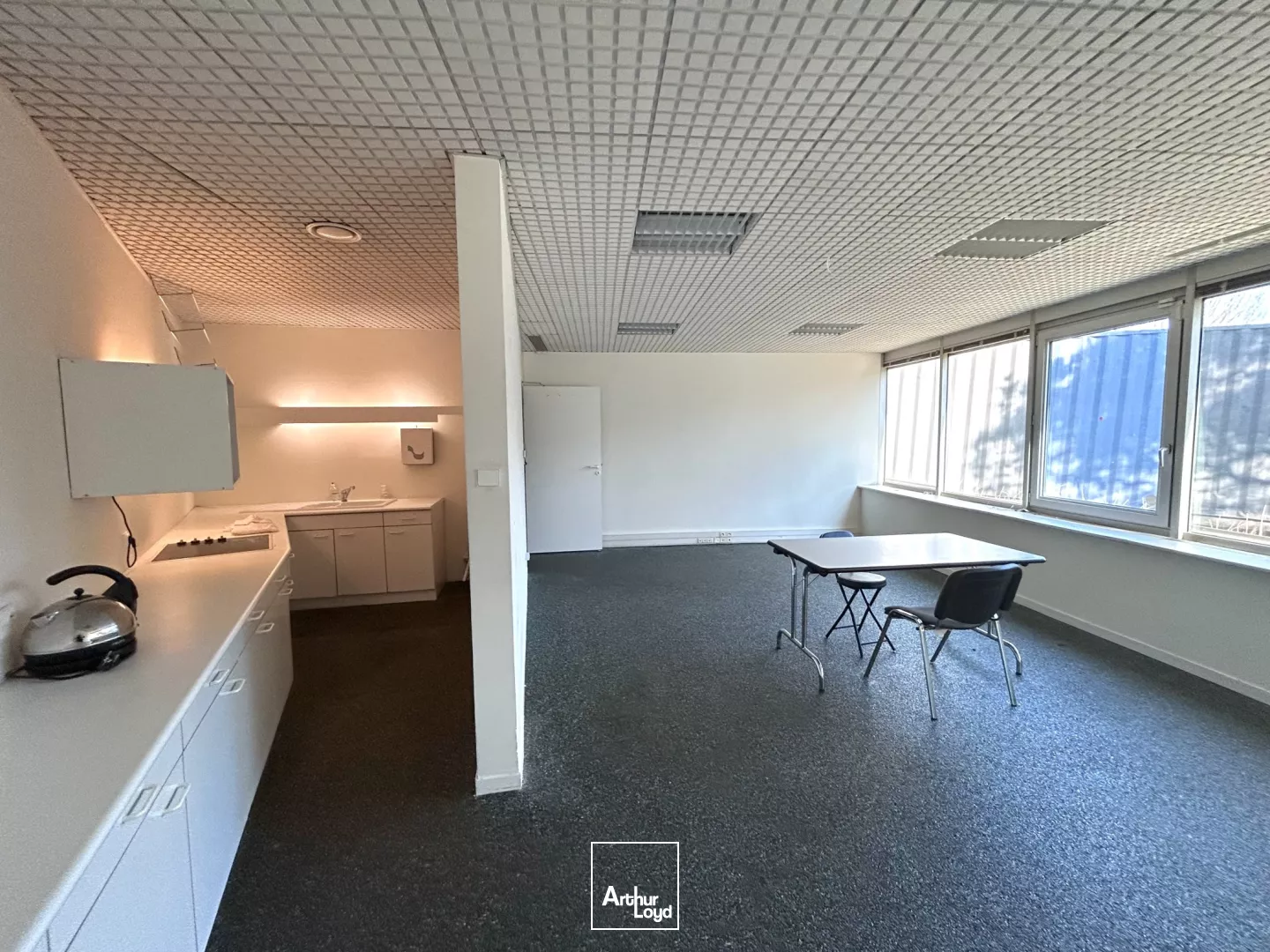 A vendre - Immeuble de bureaux indépendant de 850 m² - Mérignac aéroport