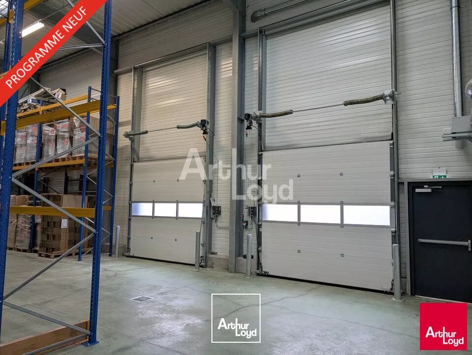 OUEST DE RENNES - LOCAL D'ACTIVITE NEUF - GRAND VOLUME AVEC 1 QUAI