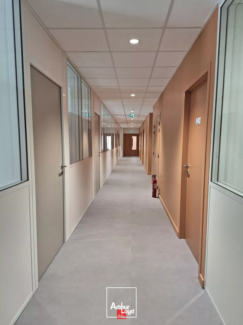 A louer bureaux individuels zone Vence Eco Parc Saint-Egrève