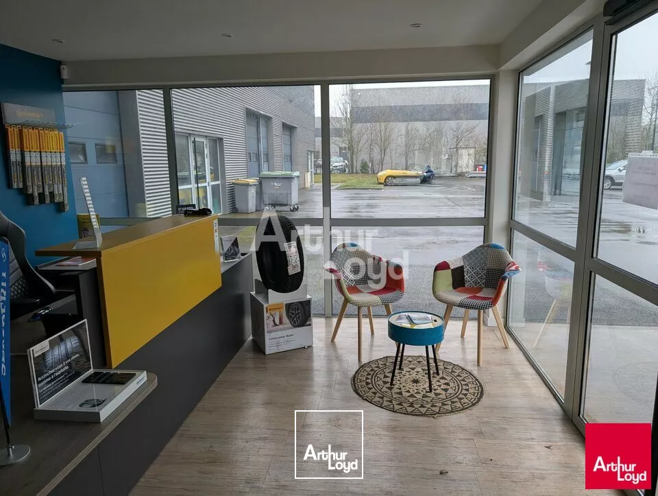 PACE - LOCAL D'ACTIVITE A LOUER - 270 M²