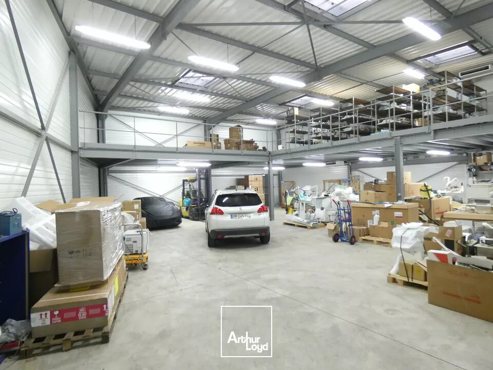 A LOUER- Zone de Châtenoy en Bresse