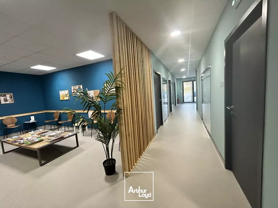 Axe Chalon sur Saône- 48 M² BUREAUX