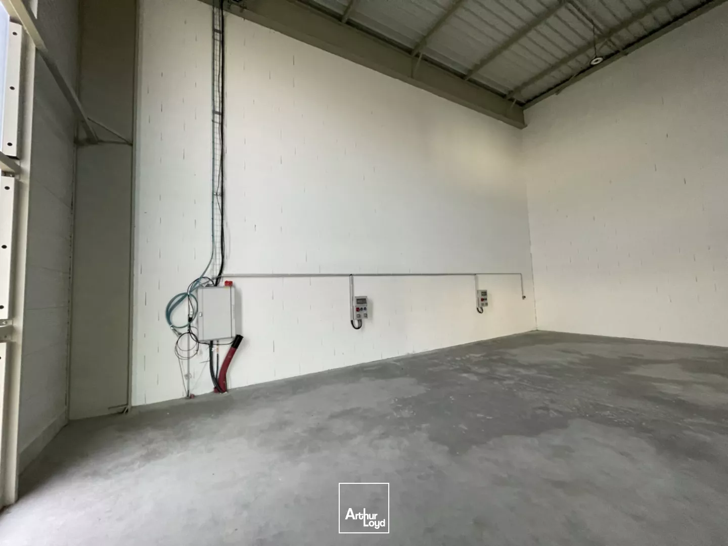 VENTE - ENTREPOTS - STOCKAGE - PARC ACTIVITE - LE BIGNON