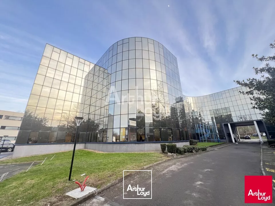 CESSON SEVIGNE - BUREAUX A VENDRE - 447 m²
