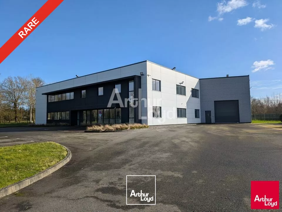BRUZ - LOCAL D'ACTIVITE INDEPENDANT A LOUER - 1 750 M²