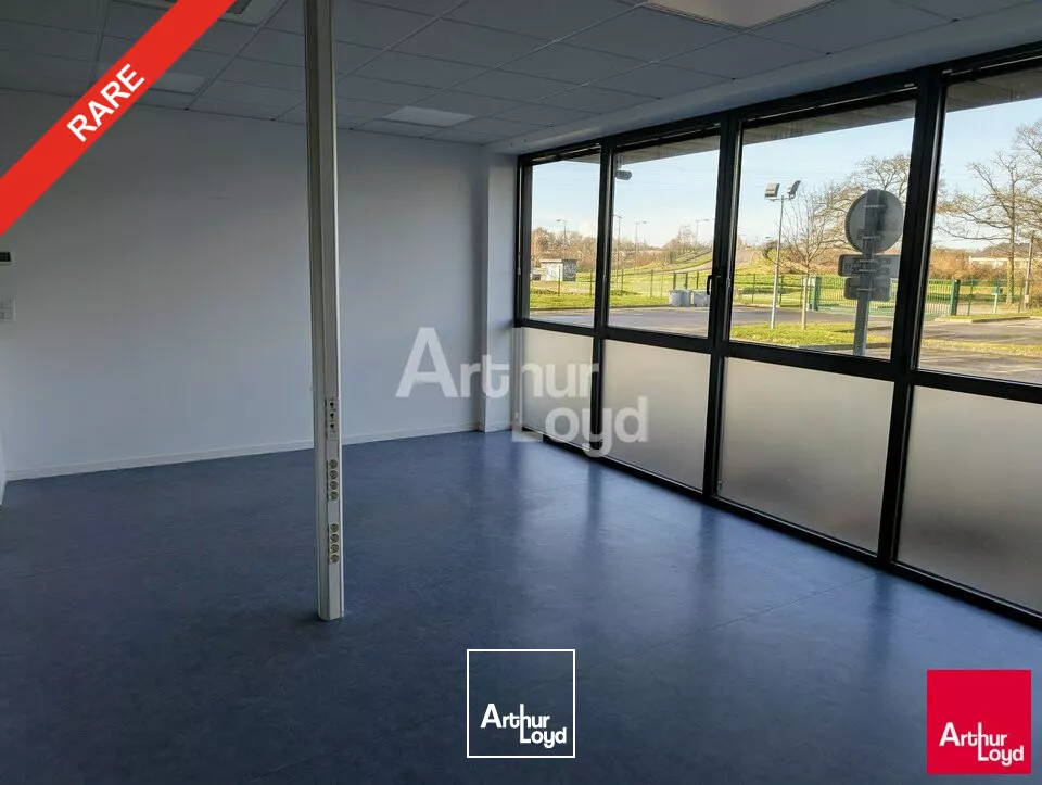 BRUZ - LOCAL D'ACTIVITE INDEPENDANT A LOUER - 1 750 M²
