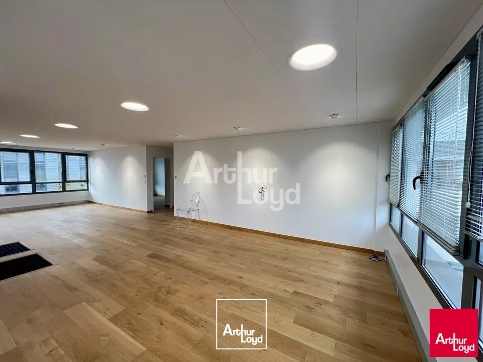 SAINT GREGOIRE - BUREAUX A LOUER 234 M² - PARC D'AFFAIRES EDONIA