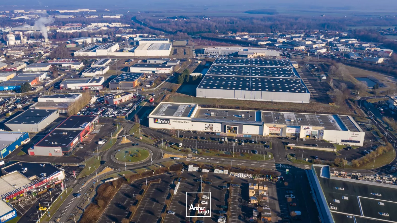 A LOUER CELLULES LOGISTIQUES BEAUVAIS