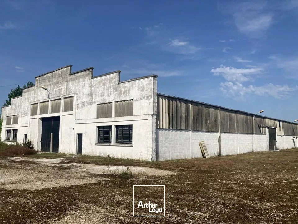 ENTREPOT - ATELIER location à HONFLEUR 14600