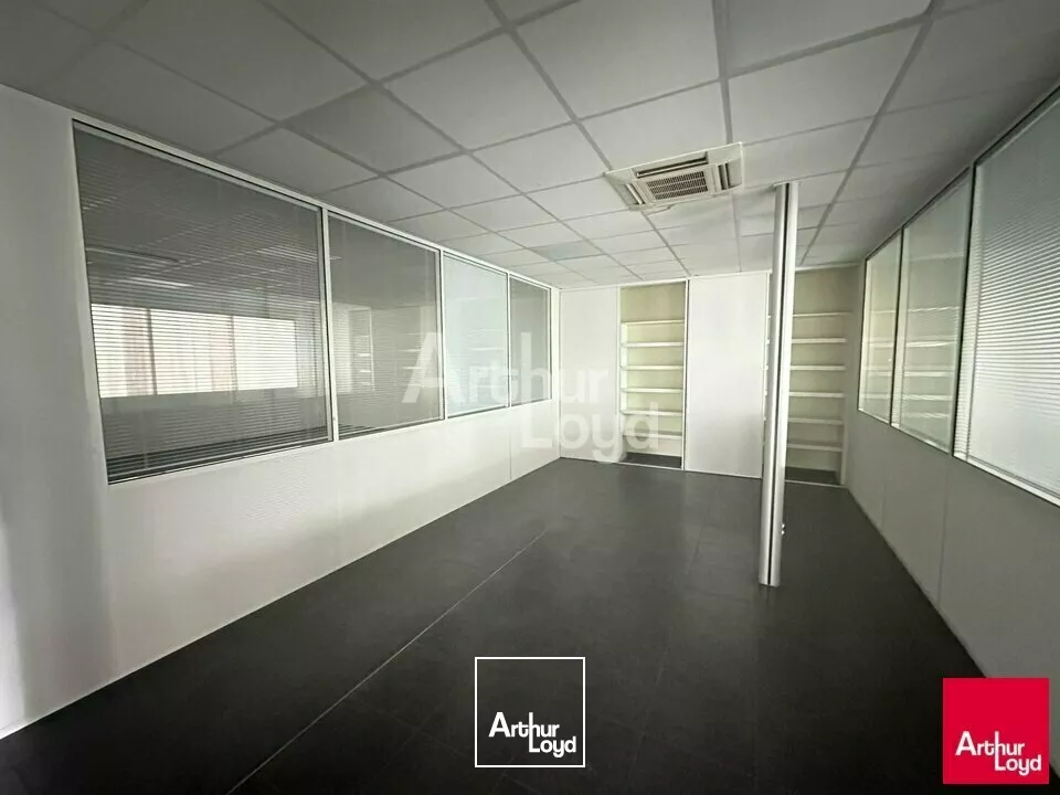 LOCAL D'ACTIVITE - ENTREPOT location à RENNES 35000