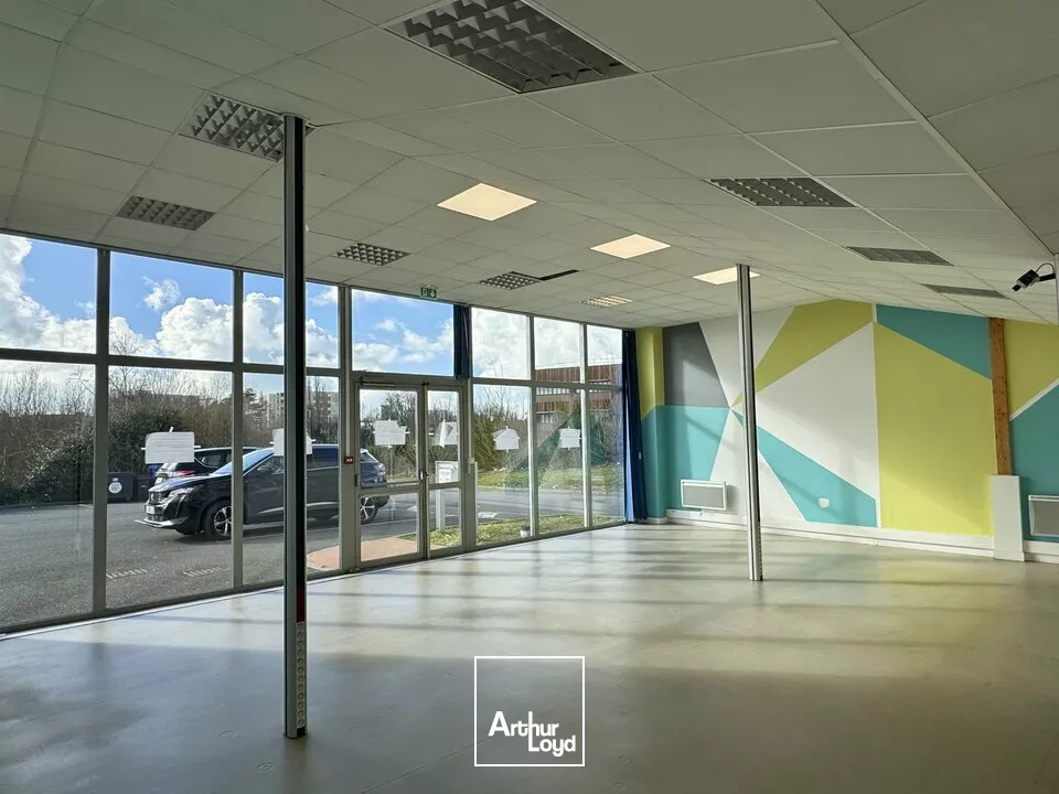 LE HAVRE - A LOUER - LOCAUX D'ACTIVITÉS 500 M2