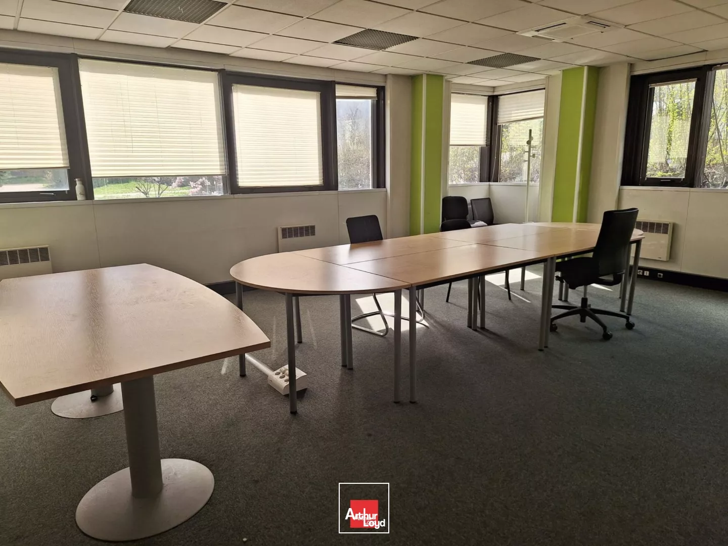 A VENDRE OU A LOUER BUREAUX 125M² SEYSSINET-PARISET