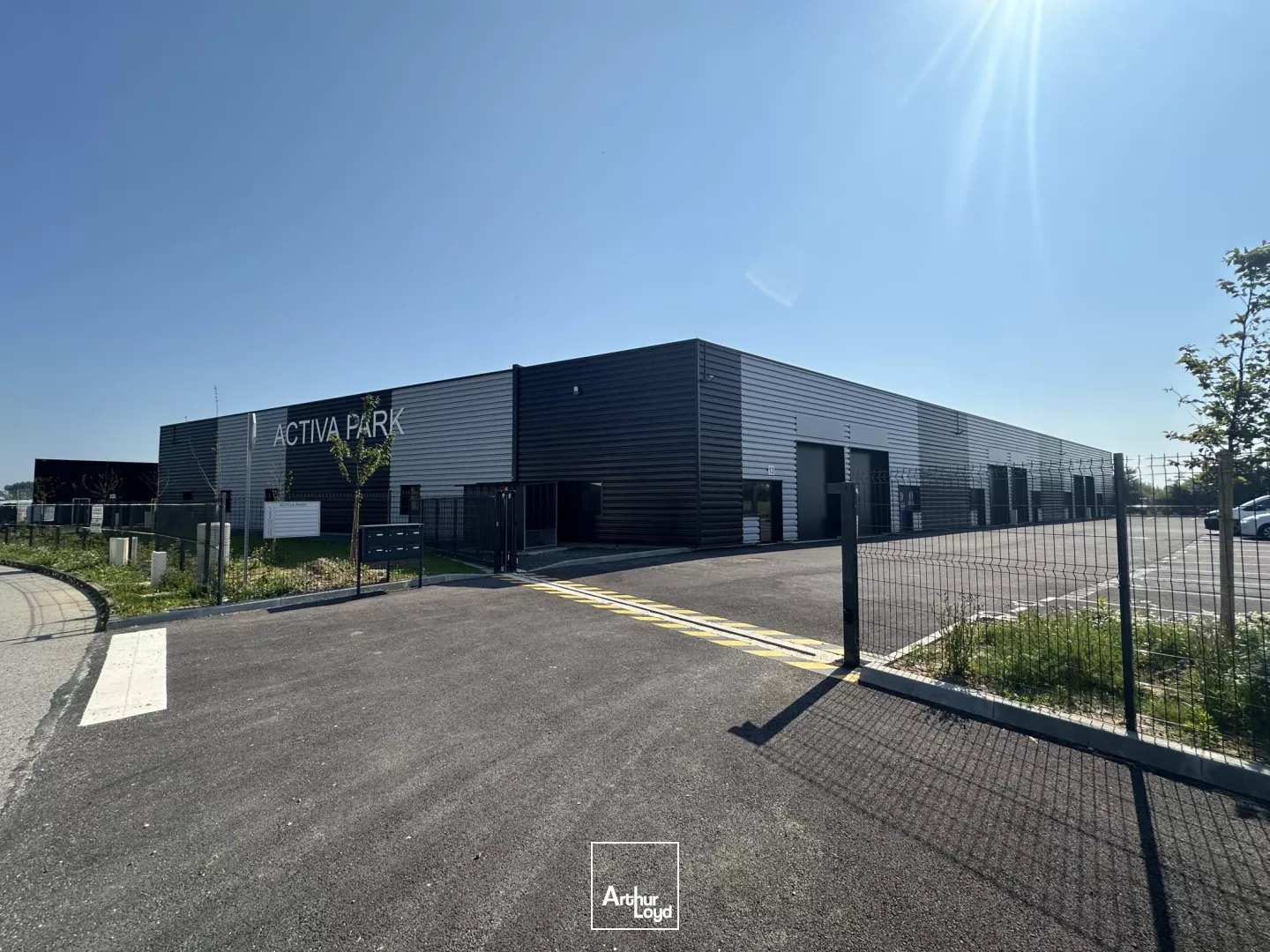 Locaux d'activité à vendre à MARTIN EGLISE 76370