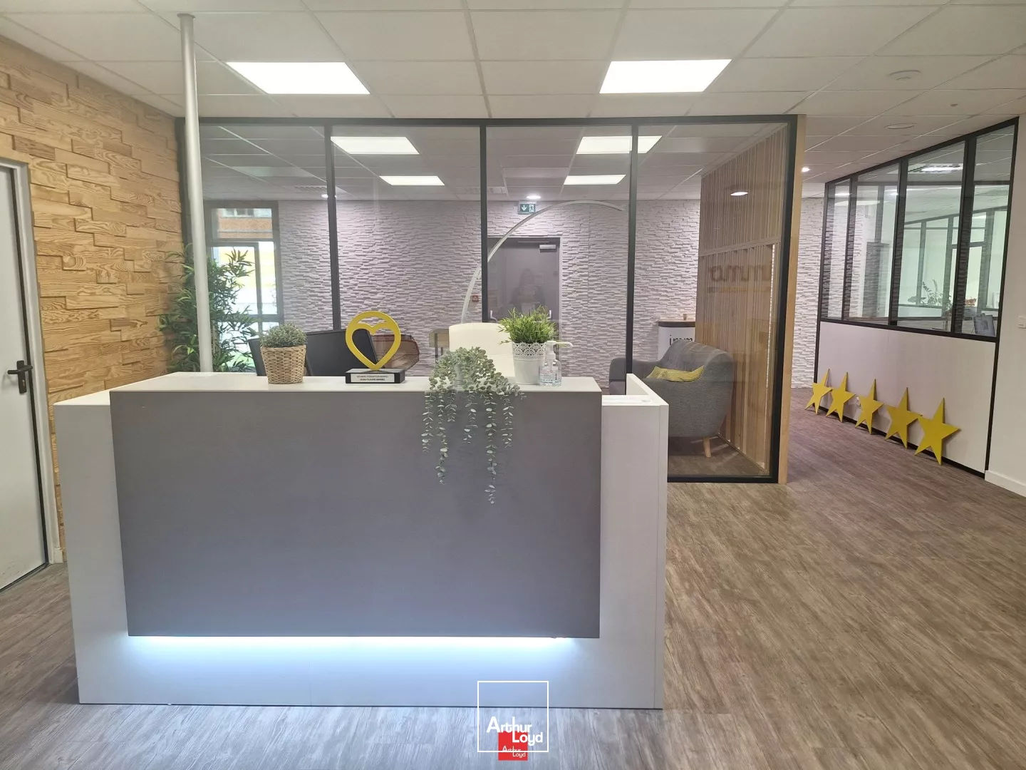 BUREAUX A LOUER MONTBONNOT SAINT MARTIN AVEC PARKING