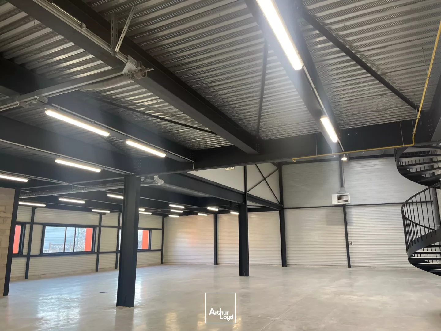 PARC NEUF D'ACTIVITE à LOUER - GENNEVILLIERS GRESILLONS