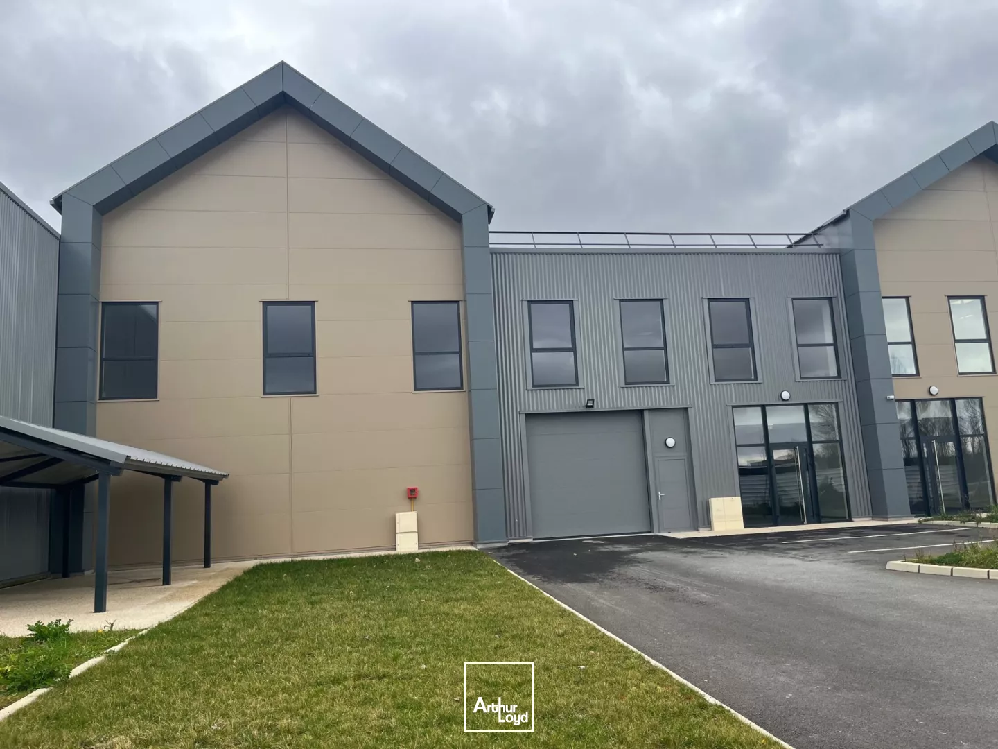 PARC NEUF D'ACTIVITE à LOUER - GENNEVILLIERS GRESILLONS